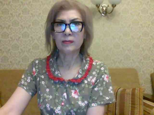 ElegantLady00 webcam