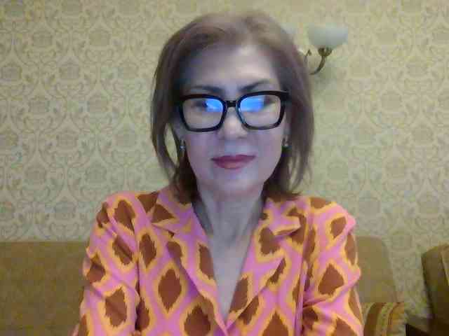 ElegantLady00 webcam