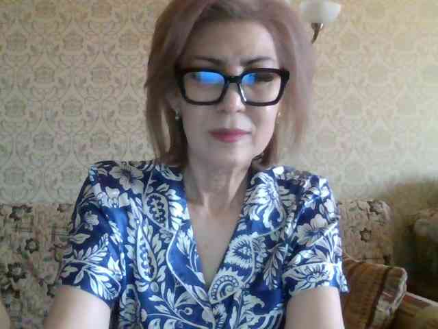 ElegantLady00 webcam