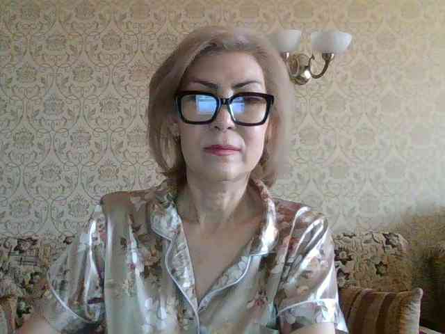 ElegantLady00 webcam