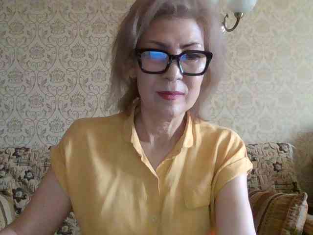 ElegantLady00 webcam