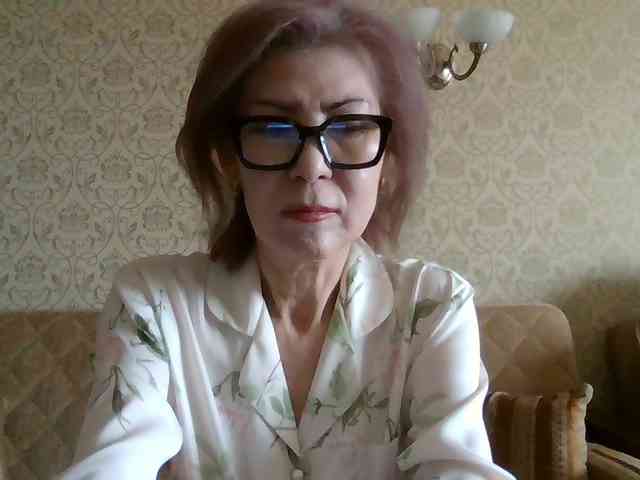 ElegantLady00 webcam