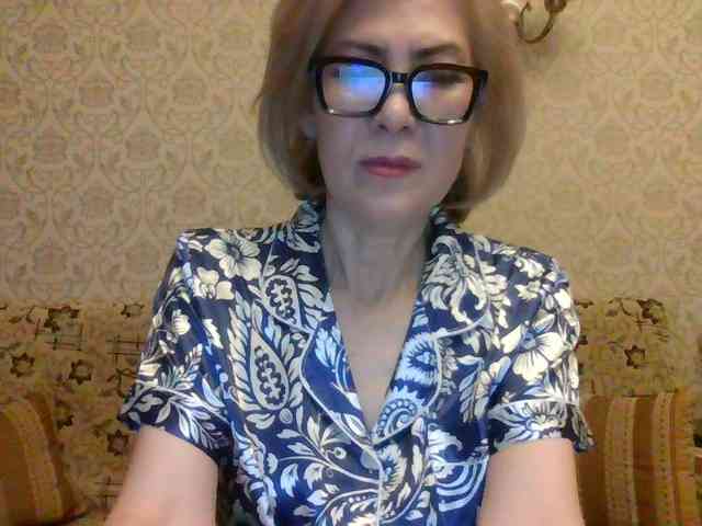 ElegantLady00 webcam