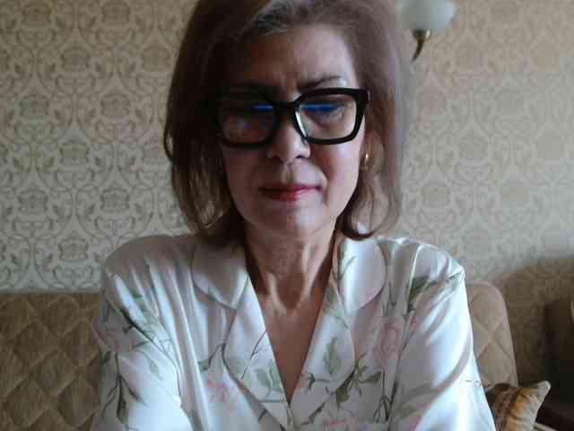 ElegantLady00 webcam