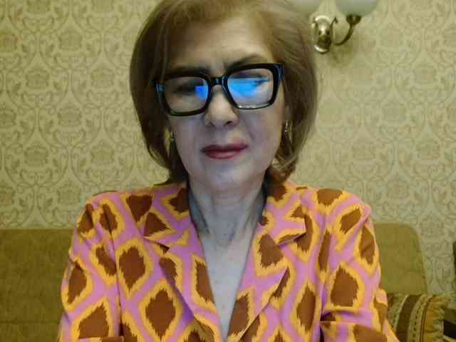 ElegantLady00 webcam