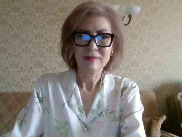 ElegantLady00 webcam