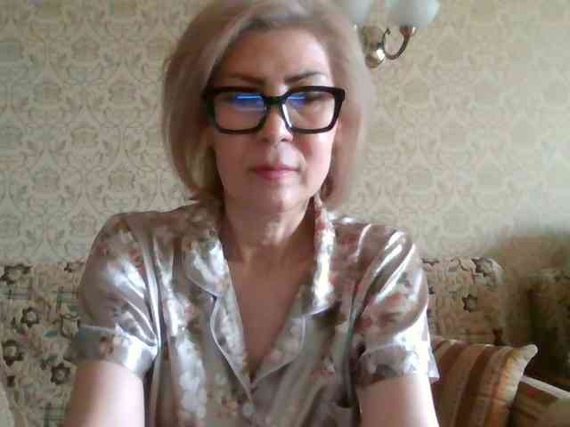 ElegantLady00 webcam