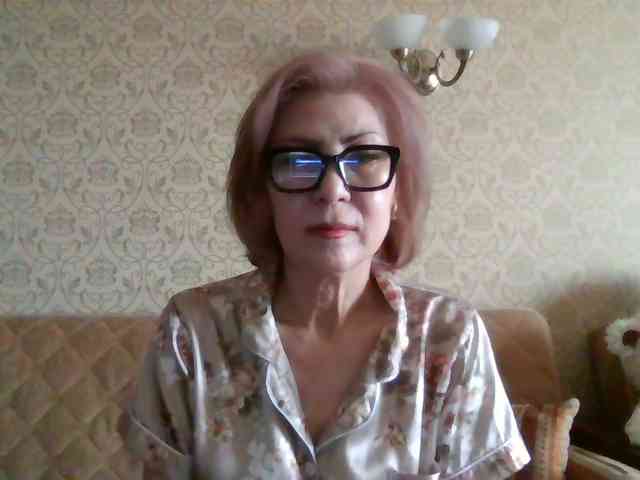 ElegantLady00 webcam