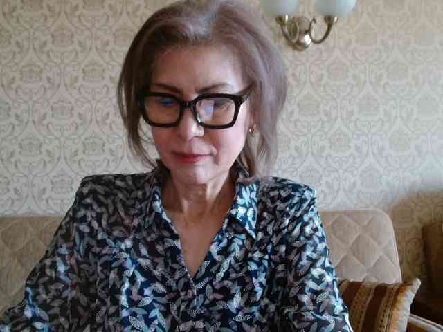 ElegantLady00 webcam