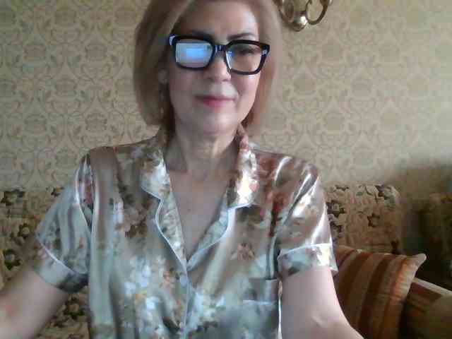 ElegantLady00 webcam