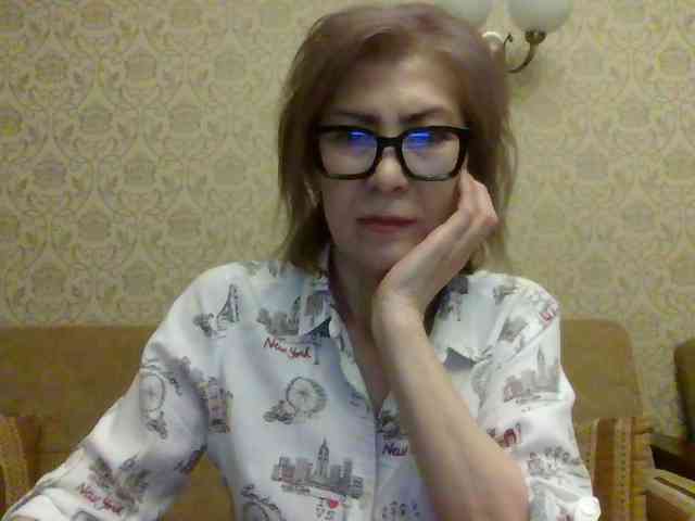 ElegantLady00 webcam