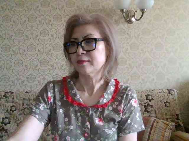 ElegantLady00 webcam