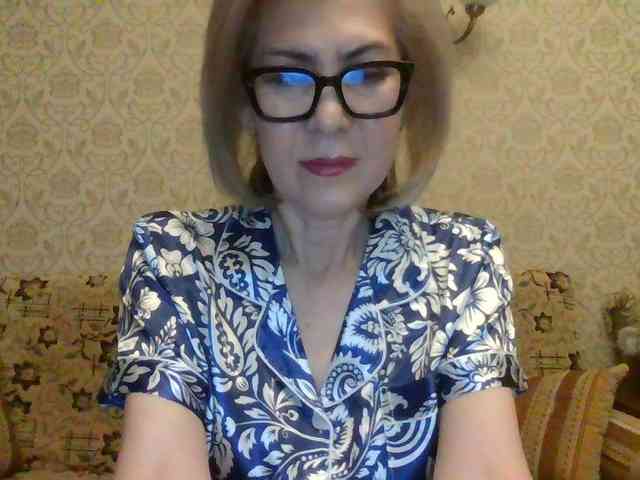 ElegantLady00 webcam