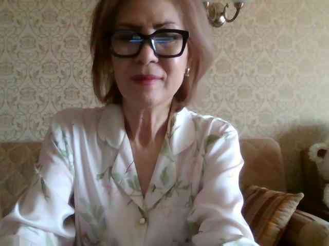 ElegantLady00 webcam