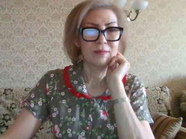 ElegantLady00 webcam