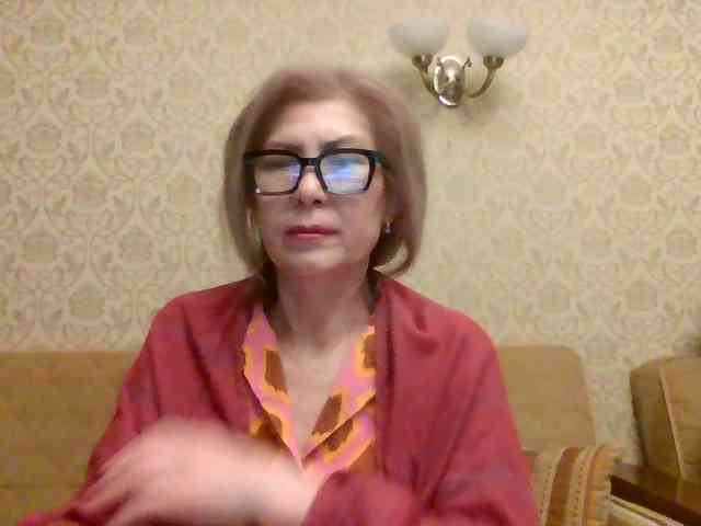ElegantLady00 webcam