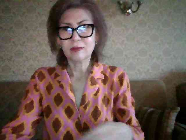 ElegantLady00 webcam