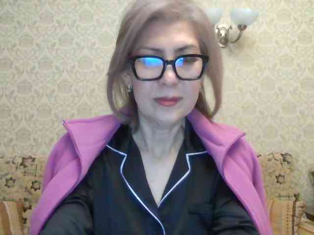 ElegantLady00 webcam