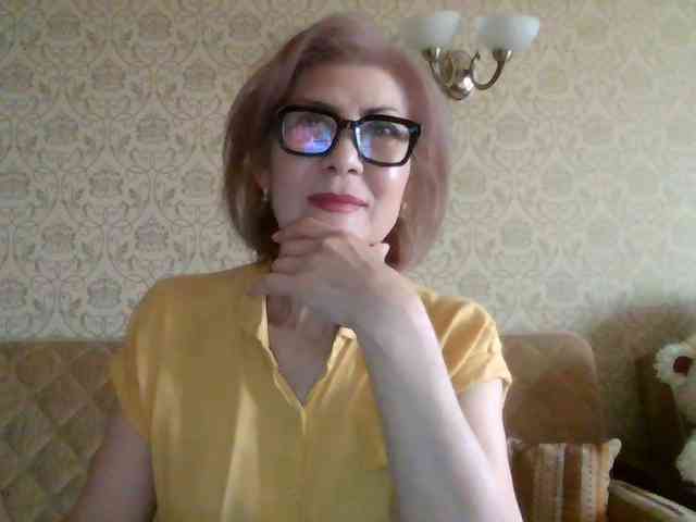 ElegantLady00 webcam