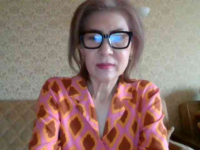 ElegantLady00 webcam