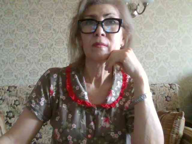 ElegantLady00 webcam