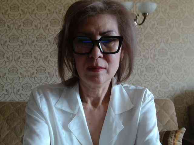 ElegantLady00 webcam