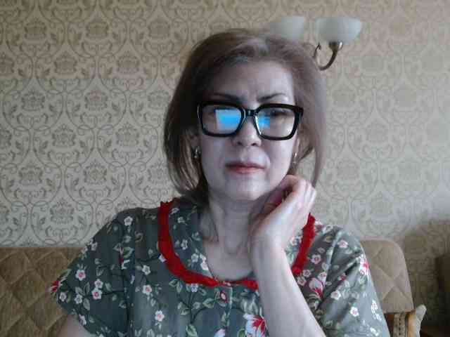 ElegantLady00 webcam