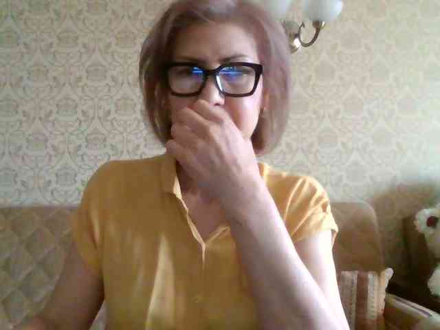 ElegantLady00 webcam