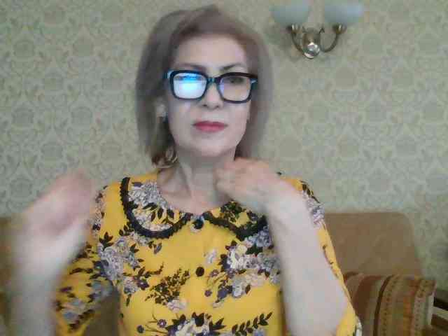 ElegantLady00 webcam
