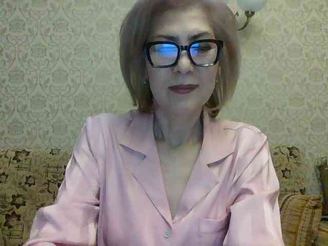 ElegantLady00 webcam
