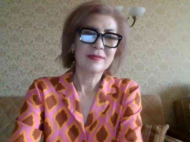 ElegantLady00 webcam