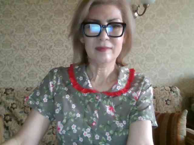 ElegantLady00 webcam