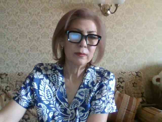 ElegantLady00 webcam