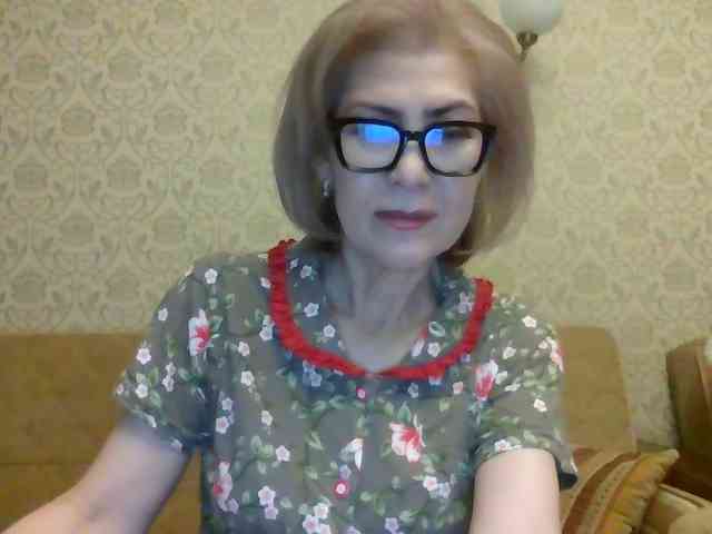 ElegantLady00 webcam