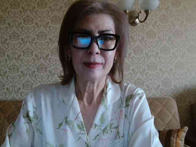 ElegantLady00 webcam