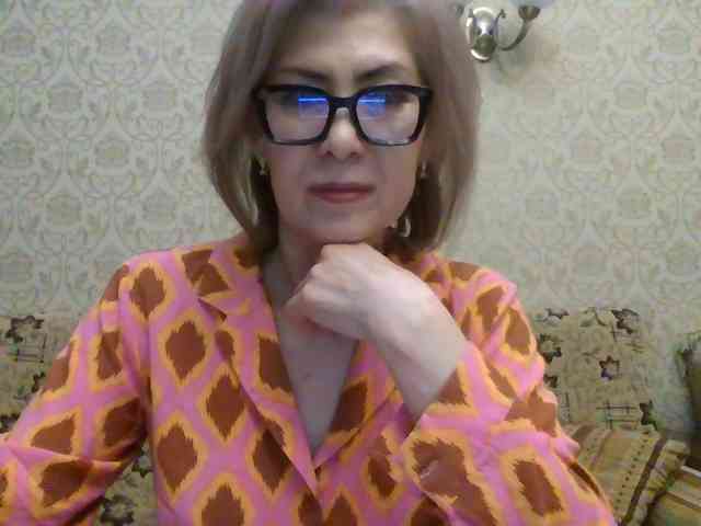ElegantLady00 webcam