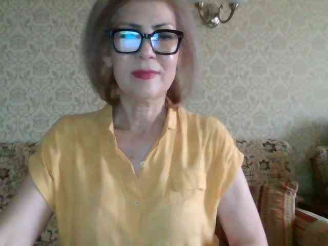 ElegantLady00 webcam