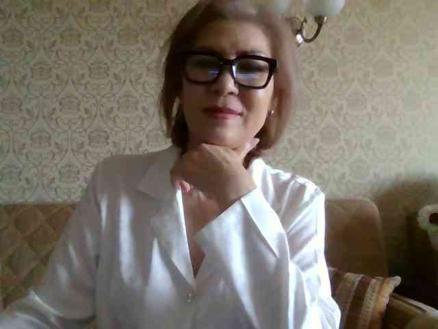 ElegantLady00 webcam