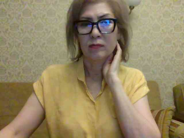 ElegantLady00 webcam
