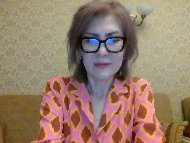 ElegantLady00 webcam