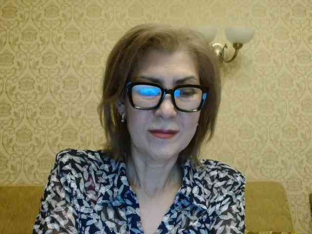 ElegantLady00 webcam