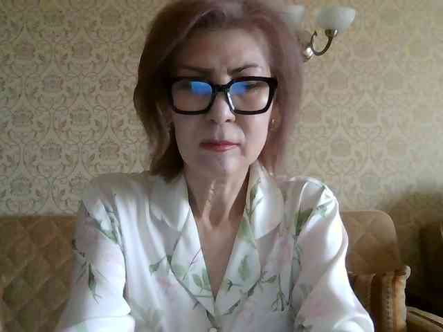 ElegantLady00 webcam