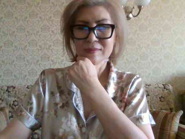 ElegantLady00 webcam