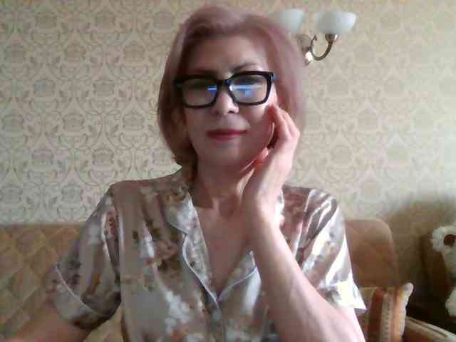 ElegantLady00 webcam