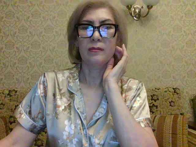 ElegantLady00 webcam