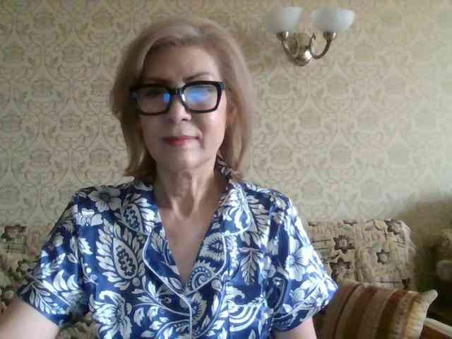 ElegantLady00 webcam