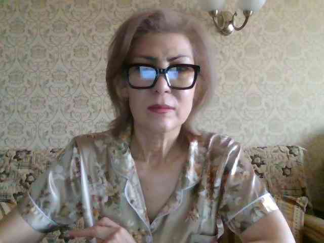 ElegantLady00 webcam