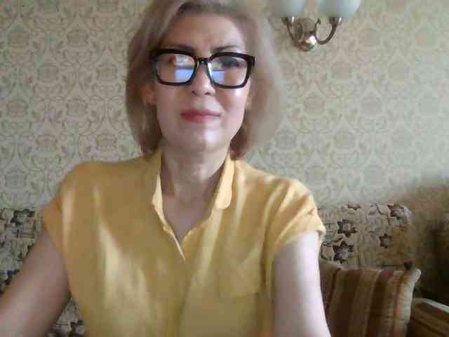 Модель: ElegantLady00