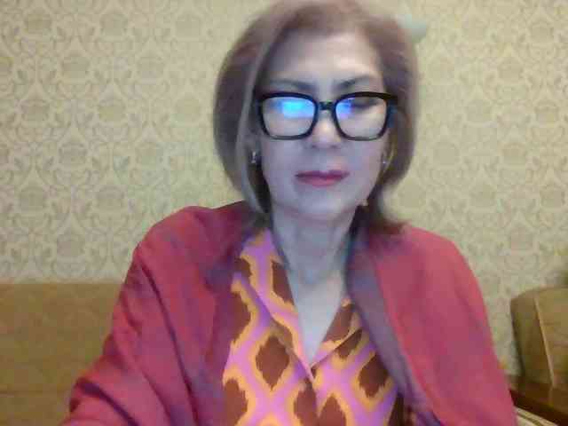 ElegantLady00 webcam