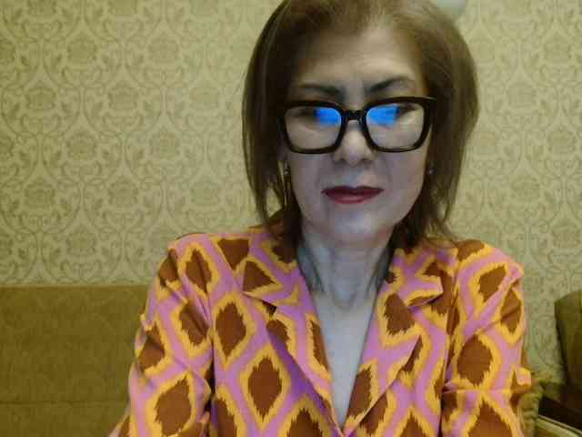 ElegantLady00 webcam